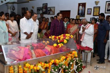 Celebrities Pay Homage to Vijaya Nirmala Garu